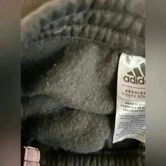 BNWOT Girl’s Adidas Sweats in Black w  Pink,Purple, Blue and Yellow Side Stripe - Picture 7 of 10